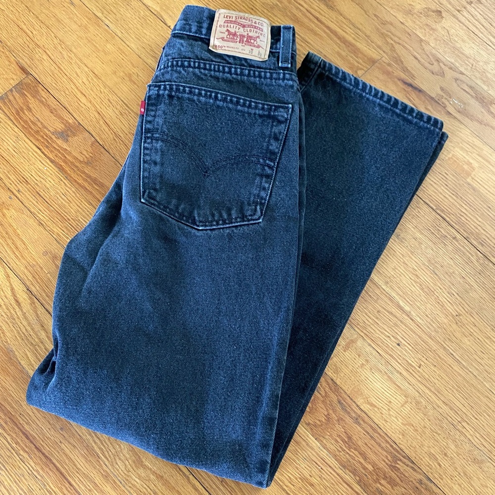 Levi men’s Black 550 vintage 1990’s Relaxed Jeans